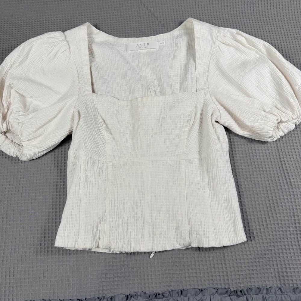 ASTR The Label Puff Sleeve Blouse Small White Square Neck Seersucker ACT16613